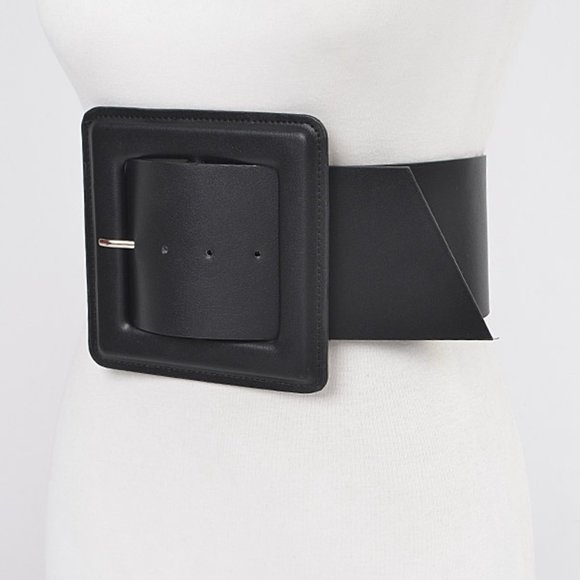 BNWT Plus Size Black Oversize Square Buckle Fashion Belt - Picture 3 of 4